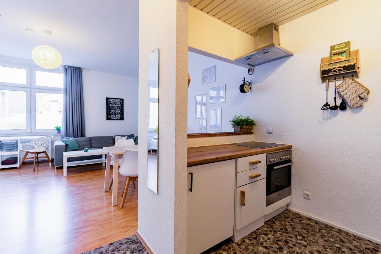 Helle Wohnung In Top-Lage, Hasselbachplatz - Altstadt, W-Lan, 4 Schlafplaetze マクデブルク エクステリア 写真