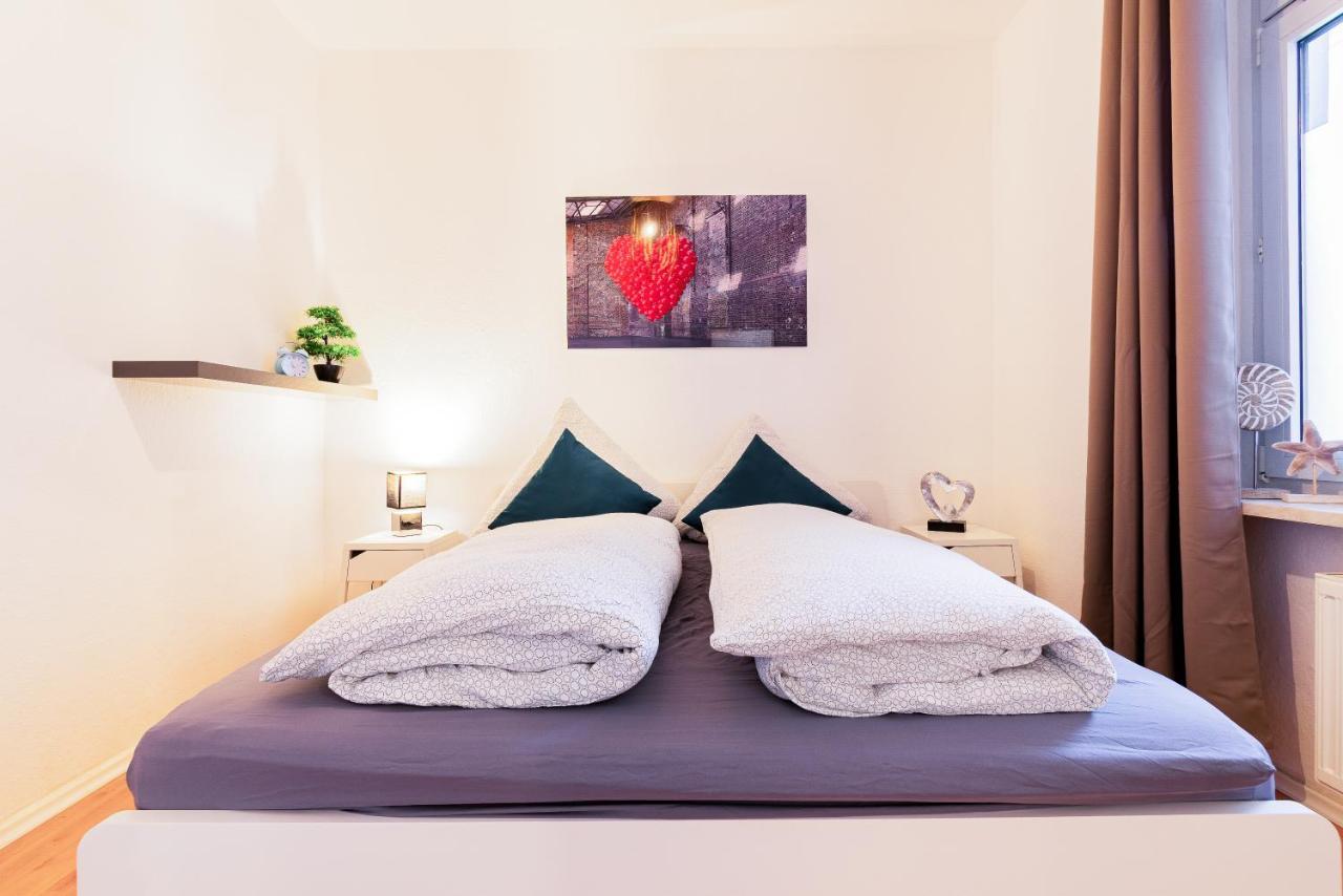 Helle Wohnung In Top-Lage, Hasselbachplatz - Altstadt, W-Lan, 4 Schlafplaetze マクデブルク エクステリア 写真